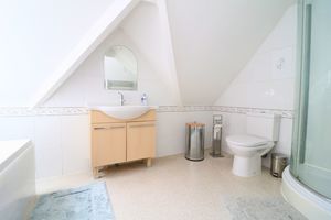 Photo 27- click for photo gallery